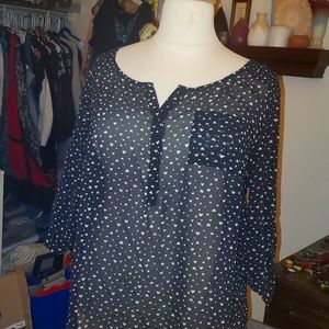 Torrid size 2 black overlay with white hearts